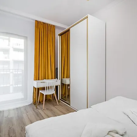 Golden Apartment