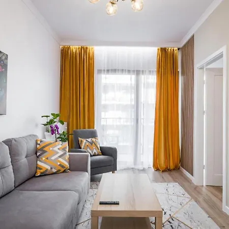Apartment Golden